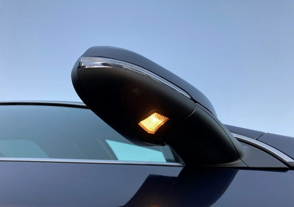 Volvo V60 cena 40900 przebieg: 200000, rok produkcji 2014 z Opole małe 562